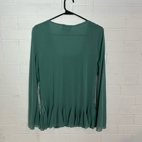 Papillon Stunning Sequin Top - Picture 3 of 4